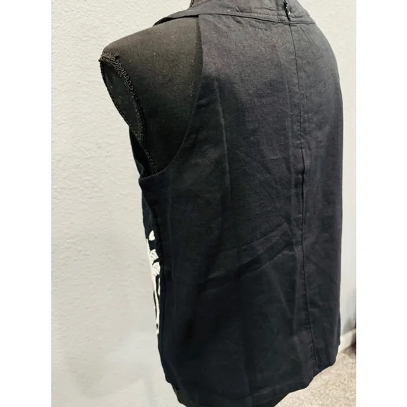 Ann Taylor Black Embroidered Sleeveless Top - Size XXS, NWT - Picture 7 of 12